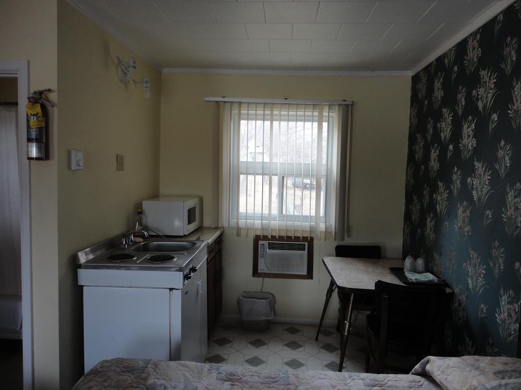 Hipwell'S Motel Fonthill Rum bild