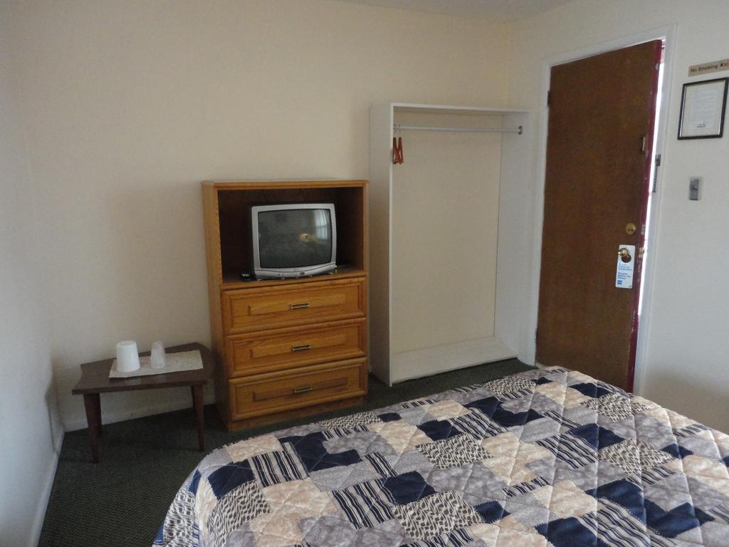 Hipwell'S Motel Fonthill Rum bild