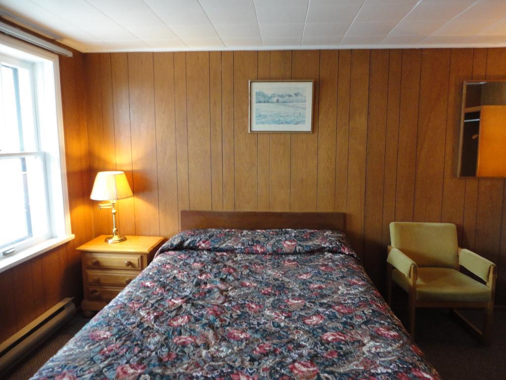 Hipwell'S Motel Fonthill Rum bild
